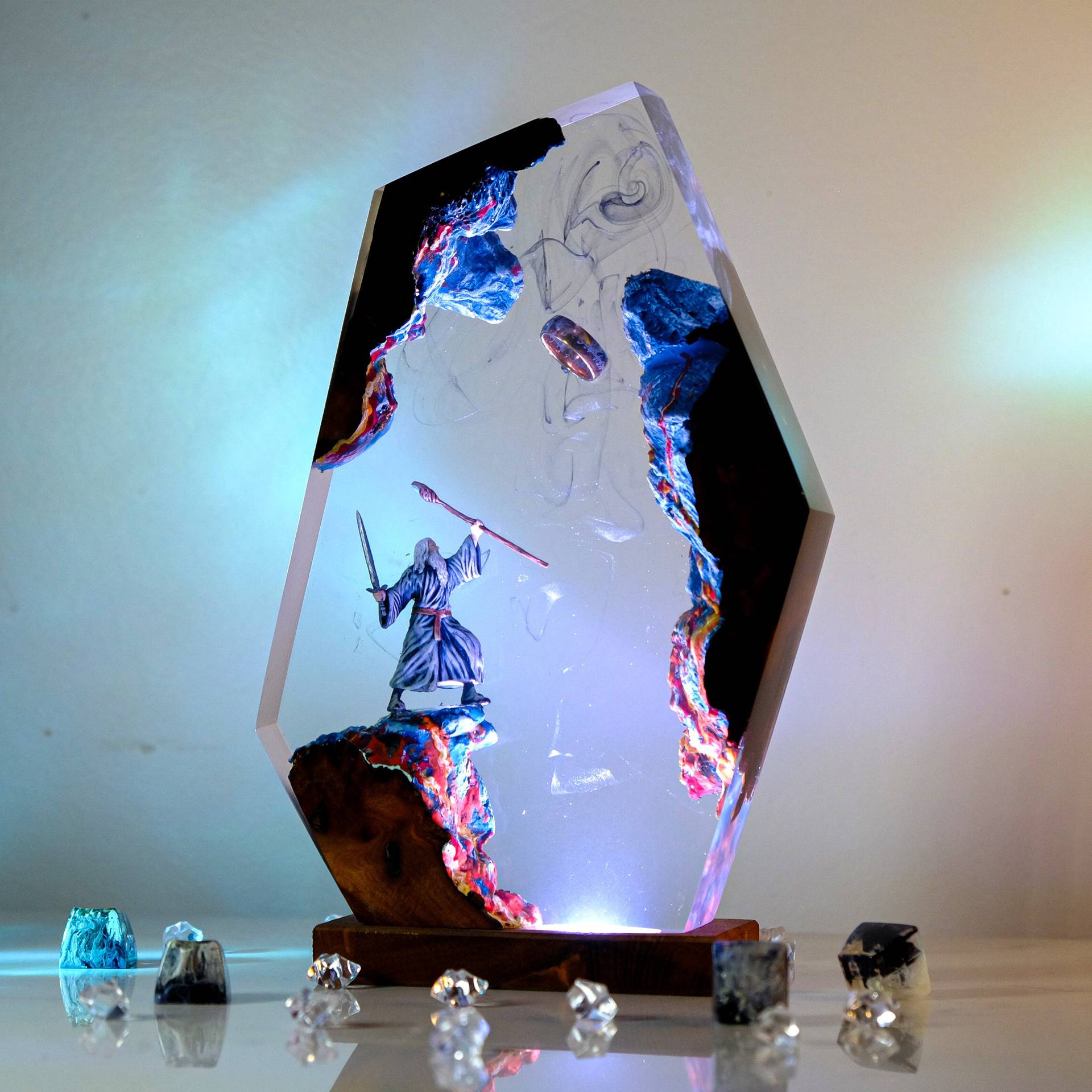 โคมไฟเรซิ่นรูปฉากภาพยนตร์ แหวน - Lighting Christmas Decor บทวิจารณ์และราคา
